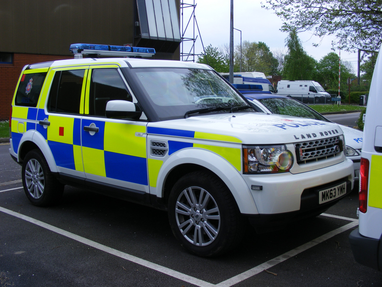 Kraftfahrzeug, Fahrzeug, Auto, Sport Nutzfahrzeug, Polizei, Automobil-Design, Automotive außen, Notfall, Polizeiauto, Mini-Sport-Nutzfahrzeug