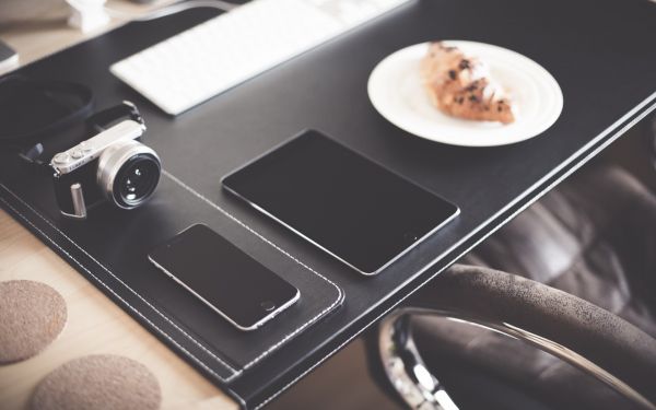 camera, phone, iPhone, food, chocolate, dessert