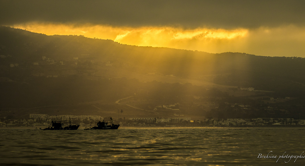 slunečnímu záření, západ slunce, moře, záliv, Příroda, pobřeží, odraz, nebe, svítání, večer, ráno, mlha, pobřeží, řeka, slunce, Kánon, horizont, soumrak, mrak, mlha, hora, počasí, svítání, oceán, vlna, maroc, Soleil, mer, bateau, coucher, oblak, umělé hedvábí, jezero, atmosférický jev, meteorologický jev, bouhsina, bouhsinaphotography, ef70200, t touan, Tetuan, 7dii, marinasmir, Kabila