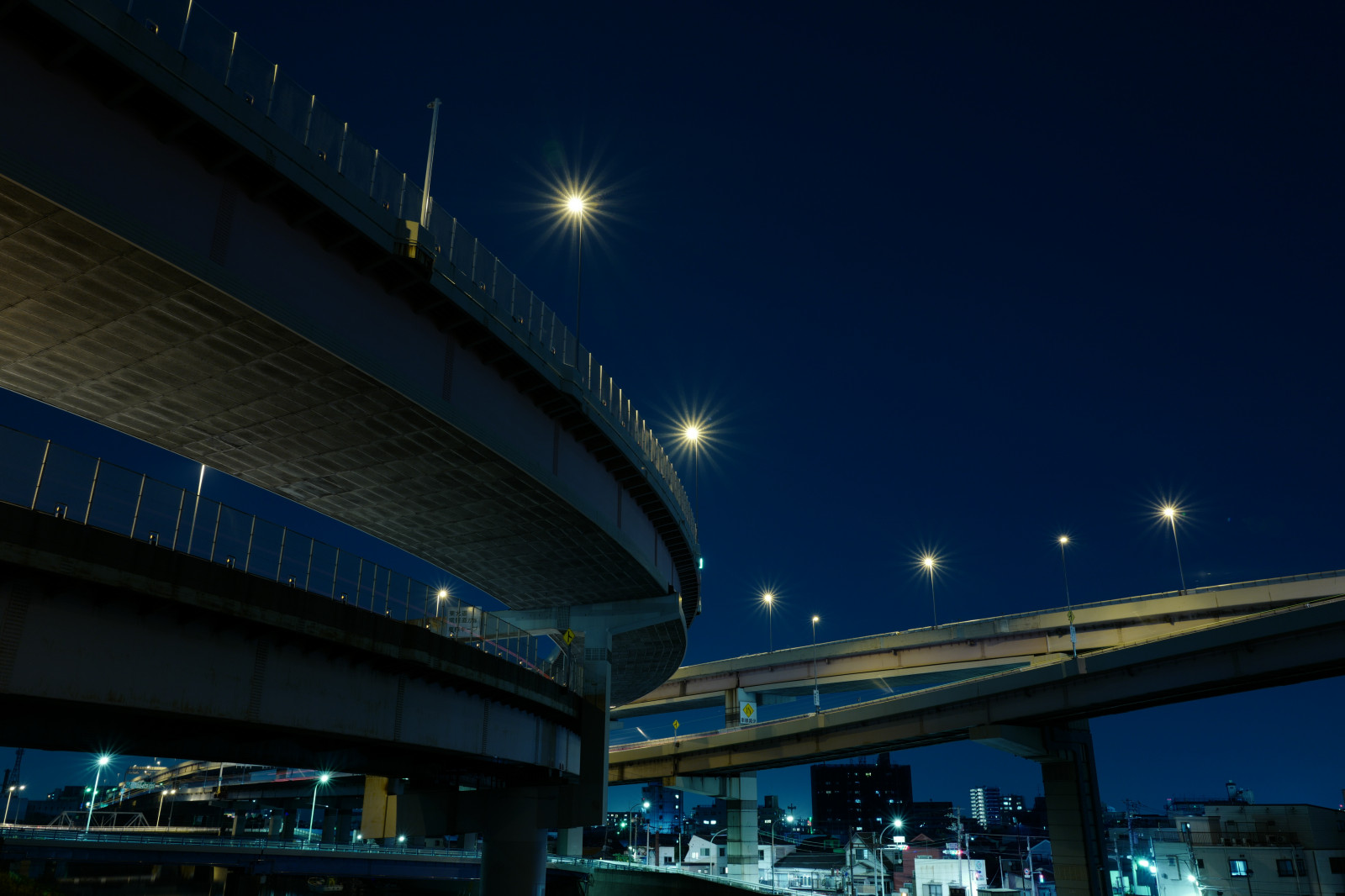 Japonsko, pouliční osvětlení, panoráma města, noc, architektura, odraz, nebe, mrakodrap, večer, most, Dálnice, soumrak, stadión, minout, Leica, Tokio, struktura, aréna, jp, světlo, osvětlení, spojení, tma, horikiri, summilux, leicaq, summilux1728, q, 1728, Atmosféra Země, sportovní dějiště, veřejná doprava