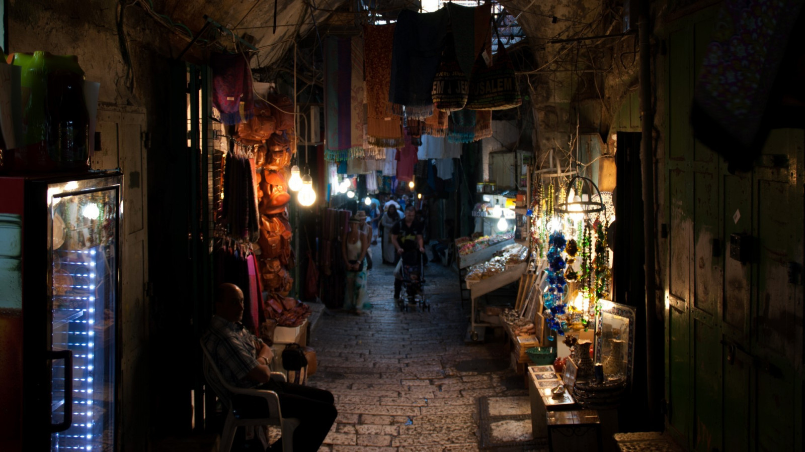 มีสีสัน, เมือง, ถนน, กลางคืน, ถนน, ตอนเย็น, อิสราเอล, เมือง, ตลาด, โครงสร้างพื้นฐาน, สี, ตลาด, ซอย, ความมืด, ตลาดสด, เขตเมือง, นิคมอุตสาหกรรมของมนุษย์