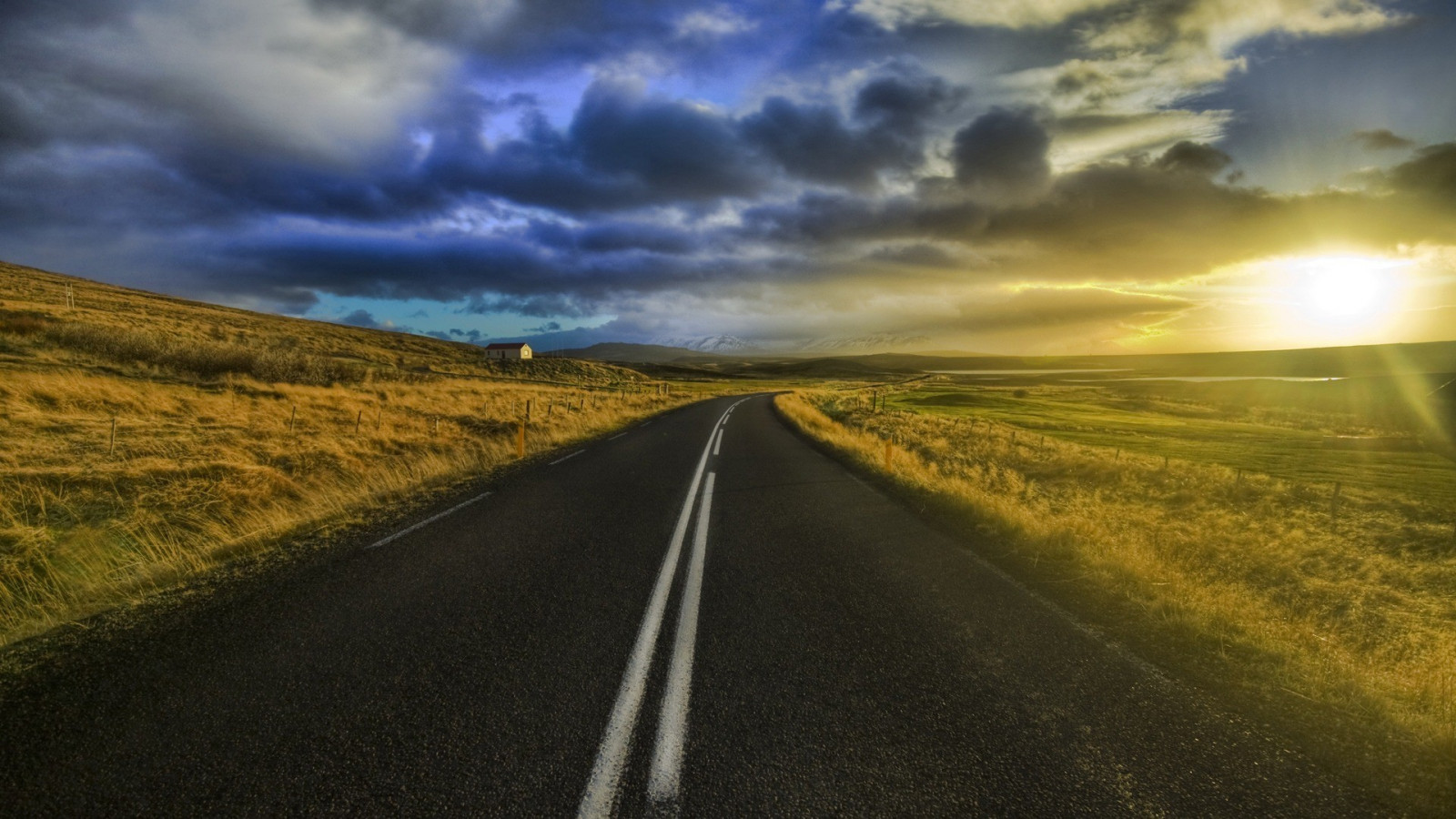 luce del sole, paesaggio, tramonto, collina, natura, erba, cielo, campo, strada, Alba, sera, mattina, Sole, orizzonte, autostrada, crepuscolo, asfalto, infrastruttura, nube, alba, prateria, pianura, prateria, area rurale, fenomeno atmosferico