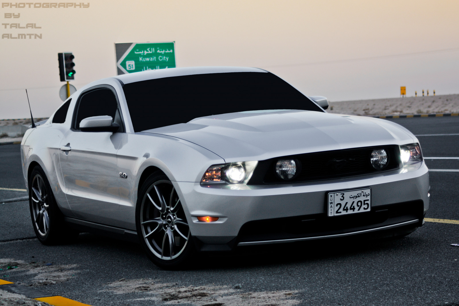 auto, vozidlo, fotografování, kapuce, Ford Mustang, sportovní auto, pneumatika, Brod, klasická auta, výkon auta, Kuvajt, GT, Mustang, kolo, okraj, superauto, Ford Mustang, automobilového designu, automobilový exteriér, nárazník, motorové vozidlo, automotive pneumatiky, osobní luxusní automobil, městské auto, závoďák, střední velikost auta, auto part, fordgt, Q8, kuwaitcity, kWt, přeplňovaný, shelbygt500, fordmustanggt, talalalmtn, Tálal, Almtn, Fordgt40, Fordmustang50, Fordmustangcobra, Fordmustang2005, Fordmustangshelby, Fordmustanggtr, Fordmustangsaleen, Fordmustangroush, Fordmustang2011, Fordmustang2012, Fordforarab, Fordmustangboss2011, Fordmustangsupersnake, Fordmustangkuwait, Fordmustangshelbykuwait, Fordmustangtalalalmtn, Fordmustangtalal, Fordmustangfromkuwait, automotive wheel system