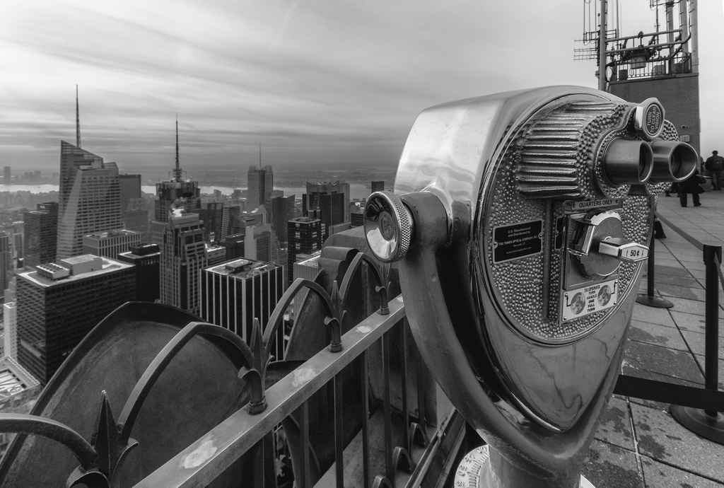 Landschaft, Polizei, einfarbig, 500px, Stadt, Straße, Stadtbild, die Architektur, Gebäude, Himmel, Fotografie, Wolken, Skyline, Historisch, Metall, Hafen, Nikon, USA, Weihnachten, Gotham, Urlaub, Dämmerung, Manhattan, Metropole, 2013, Broadway, Freiheit, Schwarz und weiß, Innenstadt, Hudson, Nik, New York, Fenster, Dof, Empire State Building, Topoftherock, Times Square, Der Hudson Fluss, Nypd, Ny, Nyc, Strassenfotografie, Wahrzeichen, Hss, 18200mm, D90, Newyorkcity, Handheld, Ikonisch, Schwarz und weiß, Monochrome fotografie, Freiheitsturm, Lowermanhattan, Silvester, Rockefeller Center, Eastriver, Dfine2, Wowographycom, Silverefexpro, Photoshopcc, Wowographie, Tomreese, Papd, Fdny, 30rock, Artdeco, Binokular, Gebuilding, Rocketten, 599098, Toweroptical