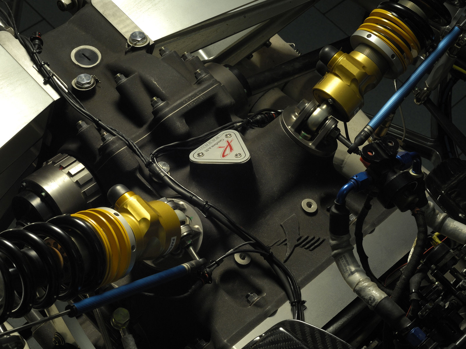 auto, vozidlo, Pagani, 2010, motor, netcarshow, netcar, obrázky vozidel, photo auto, kolo, Zonda R, automobilový exteriér, automobil make, letecký motor, automotive část motoru