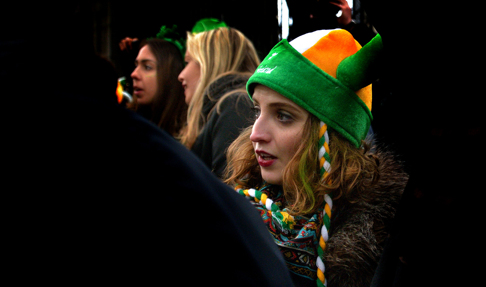 zelená, událost, pokrývka hlavy, zábava, usměj se, dívka, noc, tma, den svatého Patrika, vousy, půlnoc