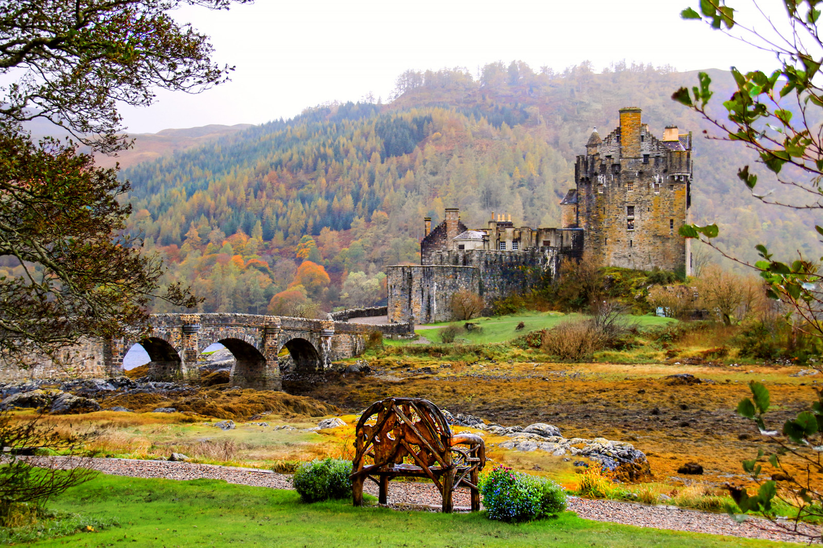 Highland Rocks Wallpaper : trees, castle, water, buildings, island, Scotland ...