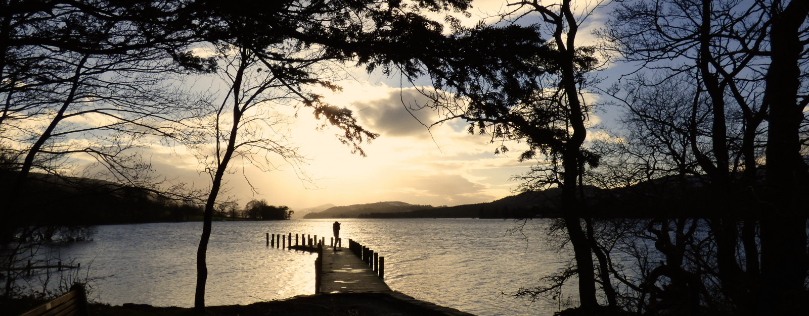 voda, nebe, Příroda, tělo z vody, odraz, strom, jezero, večer, řeka, ráno, západ slunce, svítání, mrak, větev, slunečnímu záření, atmosféra, soumrak, bayou, banka, svítání, rostlina, uklidnit, krajina, horizont, jaro, počítač tapeta