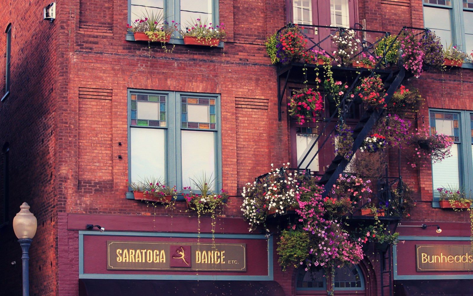 Wallpaper 1920x1200 px, bricks, house 1920x1200 wallbase 1294623