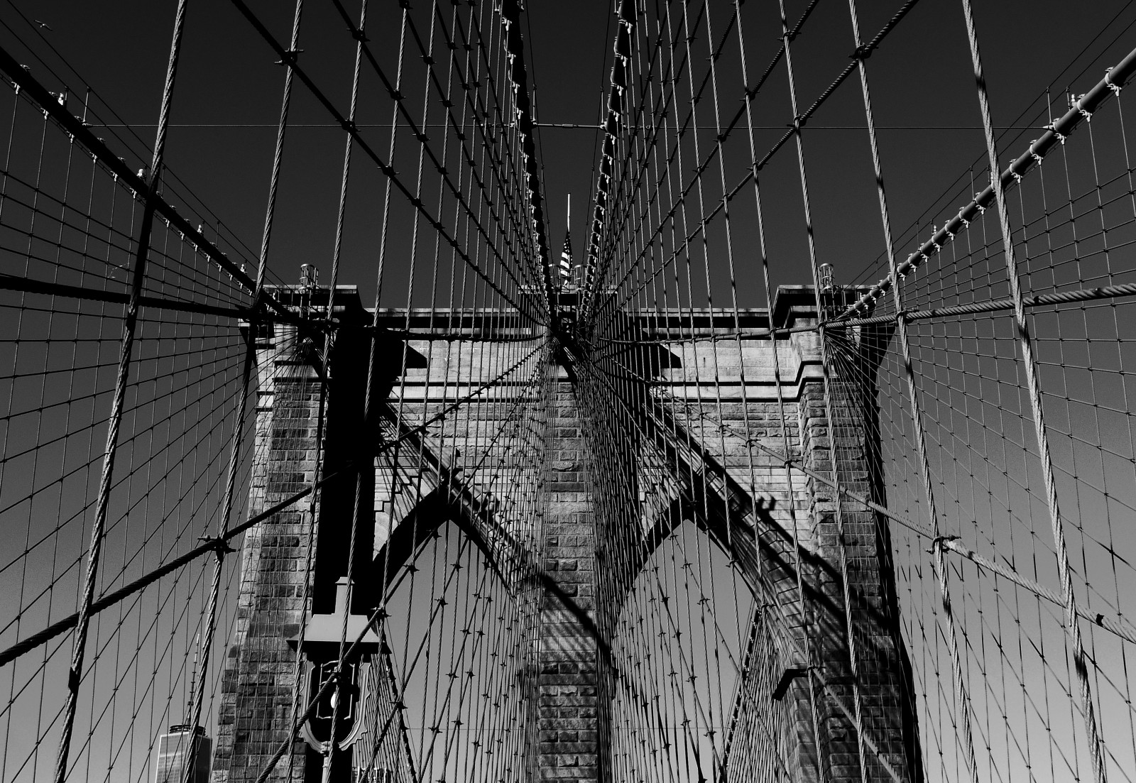 bílý, Černá, černobílý, město, architektura, budova, nebe, fotografování, symetrie, most, kov, plot, metropole, dráty, struktura, elektřina, York, Brooklyn, Nový, čára, nyc, tma, urban area, Černý a bílý, monochromatické fotografování, drátěné pletivo, elektrické napájení, public utility