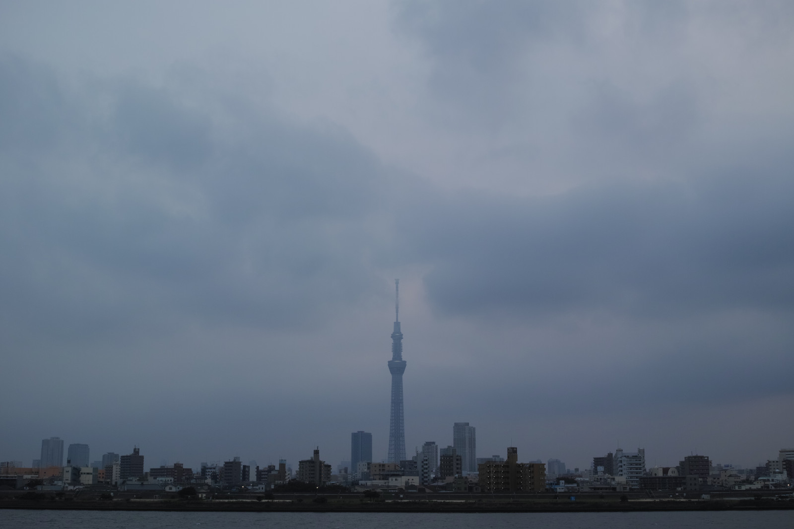 città, paesaggio urbano, cielo, orizzonte, grattacielo, Torre, orizzonte, Quattro, crepuscolo, Tokyo, Skytree, nube, tempo metereologico, alba, Tokyo Sky Tree, Yotsugi, sigma, dp, DP2, dp2quattro, dp2q, fenomeno atmosferico, atmosfera della terra, insediamento umano, fenomeno meteorologico