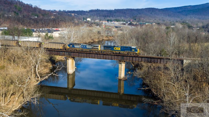 물,반사,차량,기차,다리,강