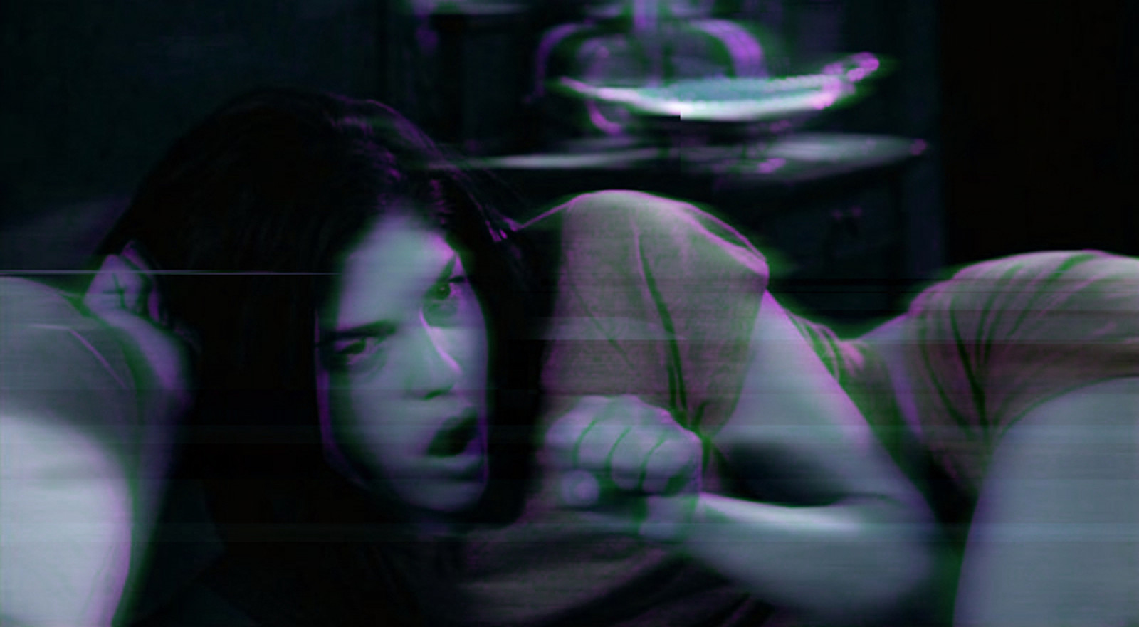 hånd, lilla, human, flash photography, menneskelige legeme, gestus, violet, øjenvipper, finger, magenta, underholdning, sjovt, lår, mørke, begivenhed, albue, menneskelige ben, værelse, håndled, scenekunst, design, briller, Visual effect lighting, nat, kød, mønster, midnat, søm, ydeevne, grafik, sidder, neon