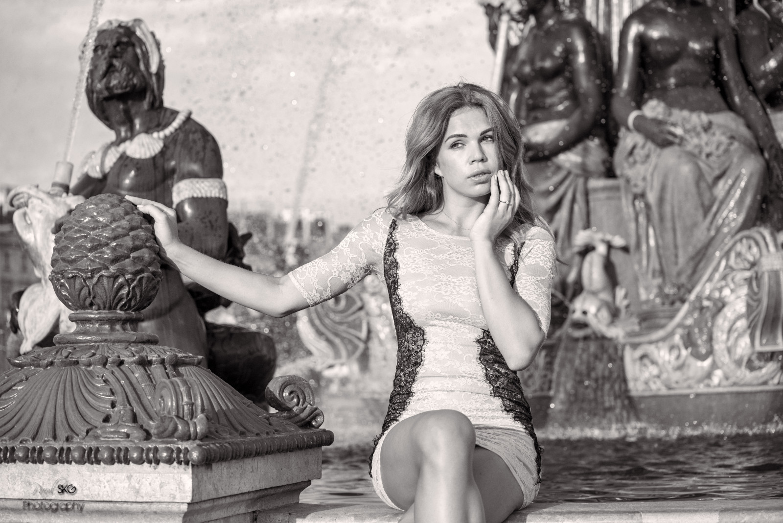 tvář, lidé, černobílý, model, milovat, sedící, fotografování, šaty, Instagram, Kánon, socha, móda, vlasy, Nikon, spodní prádlo, šťastný, Osoba, půvab, Facebook, 85mm, Krásná, 70200, NIKKOR, 50mm, roztomilý, krása, dáma, zábava, sexy, fotografie, horký, portréty, obraz, jako, kotě, následuj mě, D600, Černý a bílý, monochromatické fotografování, lidských pozice, focení