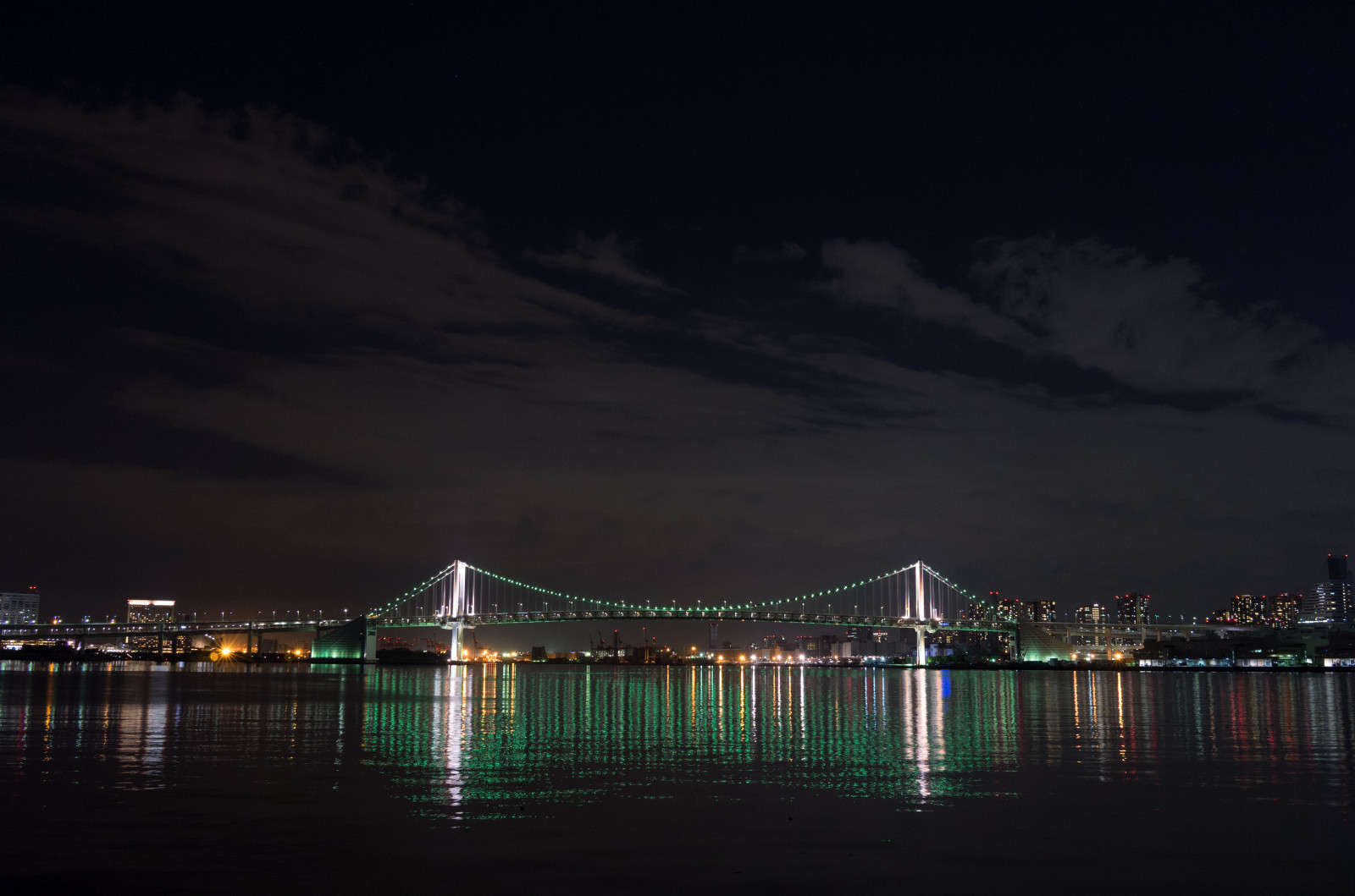 Japonsko, město, panoráma města, noc, architektura, odraz, nebe, panoráma, večer, ráno, most, měsíční svit, horizont, soumrak, Leica, Tokio, jp, světlo, mrak, svítání, osvětlené, osvětlení, tma, T, mezník, duhový most, tokyobay, leicat, summicront235, Summicron, t235, atmosférický jev, Atmosféra Země, lidské osídlení