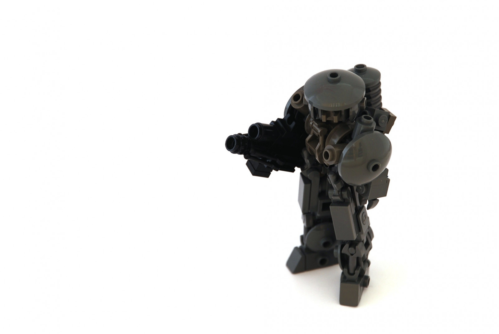 z, starý, kolo, temný, Šedá, rezervovat, robot, je, pistole, LEGO, Věc, oblek, brnění, trup, ramena, cívka, rameno, droid, bot, odkaz, Tesla, hardsuit, Bley