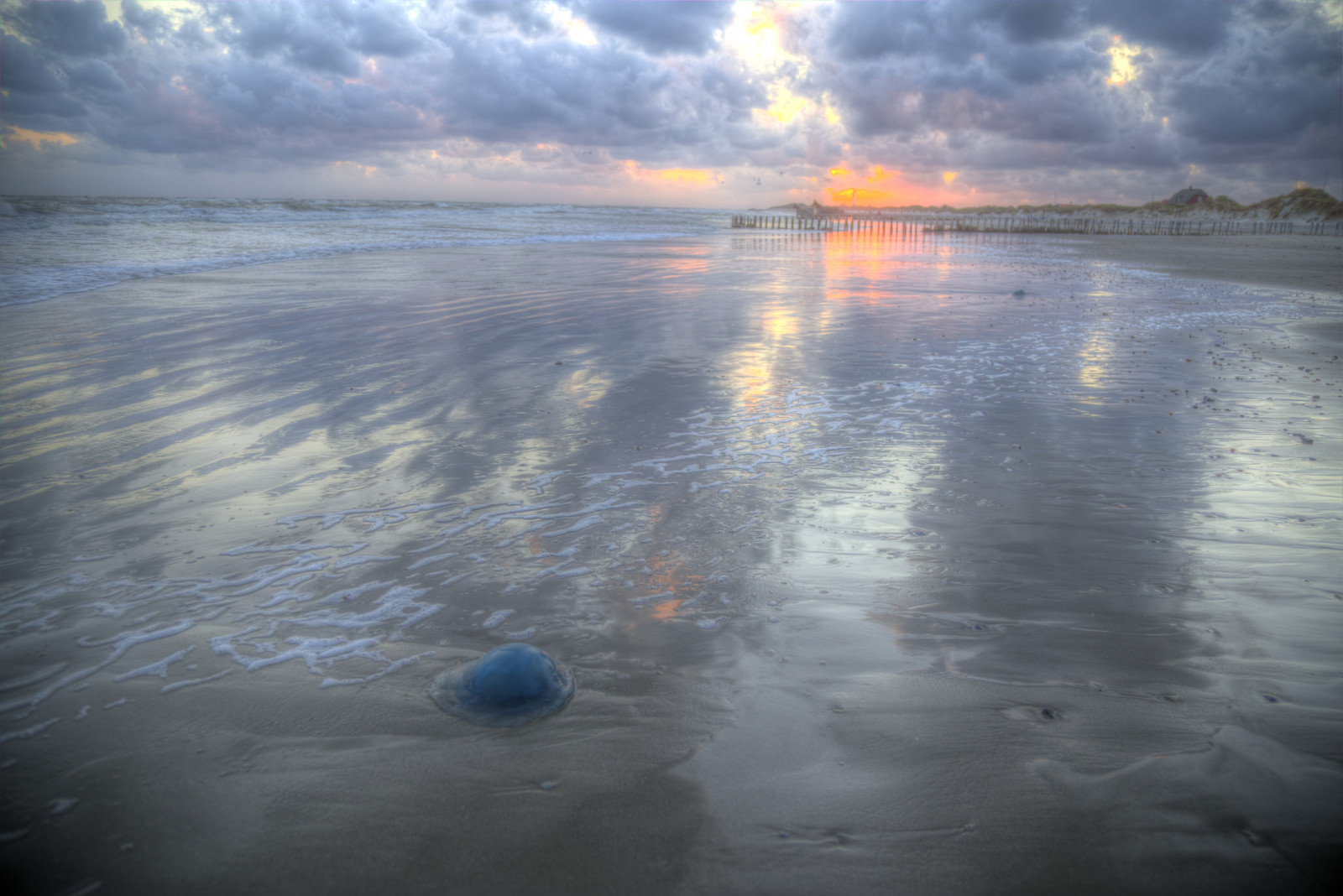 แสงแดด, แนวนอน, พระอาทิตย์ตก, ทะเล, น้ำ, ธรรมชาติ, ฝั่ง, การสะท้อน, ท้องฟ้า, เมฆ, ชายหาด, พระอาทิตย์ขึ้น, เงียบสงบ, ตอนเย็น, เช้า, ชายฝั่ง, ฤดูกาล, แม่น้ำ, ดวงอาทิตย์, HDR, ขอบฟ้า, บรรยากาศ, ฤดูร้อน, ซันนี่, พลบค่ำ, พื้นที่ชุ่มน้ำ, 2014, เบา, เมฆ, สวย, เมฆมาก, flickr, landschaft, รุ่งอรุณ, มหาสมุทร, คลื่น, สี, atardecer, himmel, เส้นใย, ชนบท, natur, สี, น้ำขึ้นน้ำลง, Soleil, Ciel, ความแตกต่าง, น่าสนใจ, น่ากลัว, sonnenuntergang, wasser, Wolken, Sonne, eau, ตะไคร่น้ำ, photomatix, lumiere, meer, การประมวลผล, มือถือ, ทะเลเหนือ, zonsondergang, couchesoleil, solfald, นเรศวร, Blavand, hvidbjerg, คลื่นลม, เขื่อนกันคลื่น, ปรากฏการณ์, โคลน, merdunord, h ckermoor, แหล่งน้ำ, coastal and oceanic landforms