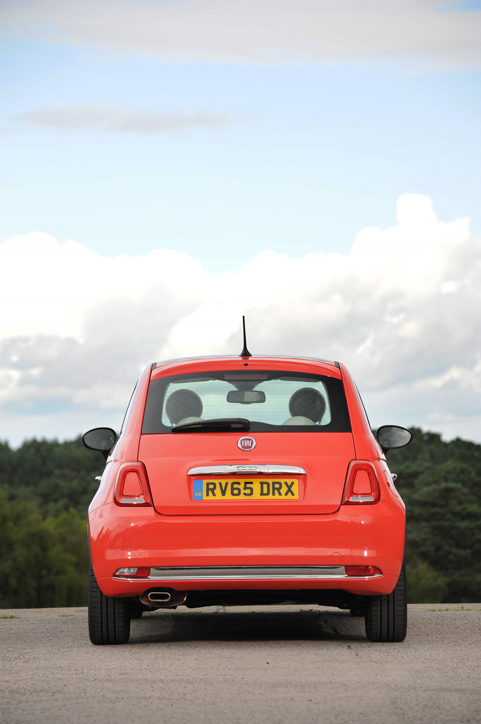 auto, vozidlo, mini, FIAT, netcarshow, netcar, obrázky vozidel, photo auto, 2016, 500 UK verze, kolo, pozemní vozidla, automobilového designu, automobilový exteriér, automobil make, rodinný vůz, kompaktní vůz, městské auto, subcompact auto