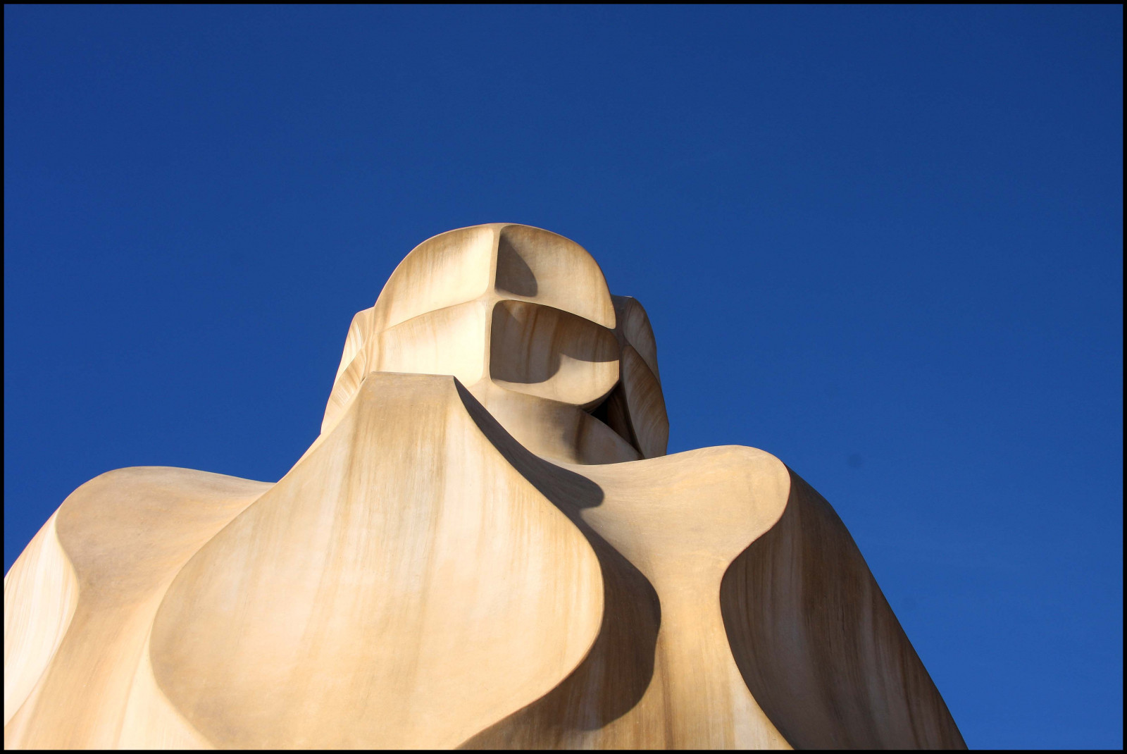 Barcelona, modrý, střecha, nebe, bílý, budova, architektura, tvary, Katalánsko, modernisme, casamila, Lapedrera, antonigaud, Passeigdegr cia, Kataluny