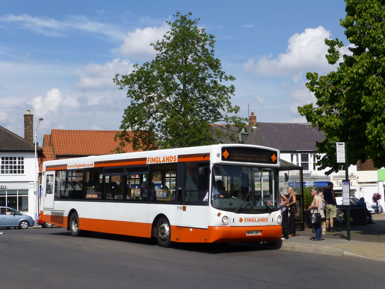 città, auto, veicolo, piazza, Volvo, trasporto, centro, autobus, corsia, area urbana, area metropolitana, veicolo di lusso, auto compatta, veicolo a motore, modalità di trasporto, trasporto pubblico, Bus Turistico, Hessle, 314, B10ble, Finglands, eyms, Alx300, W414jat