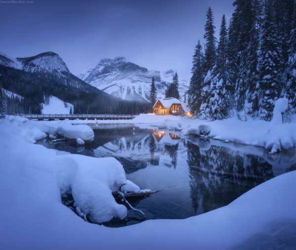 winter,snow,ice,frozen river,water,snow covered