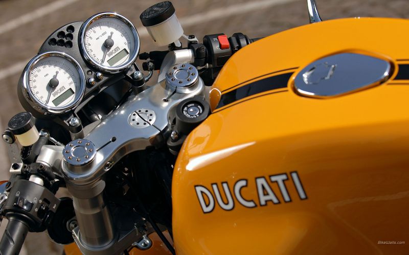 auto,motocykel,vozidlo,Ducati,krížnik,koleso