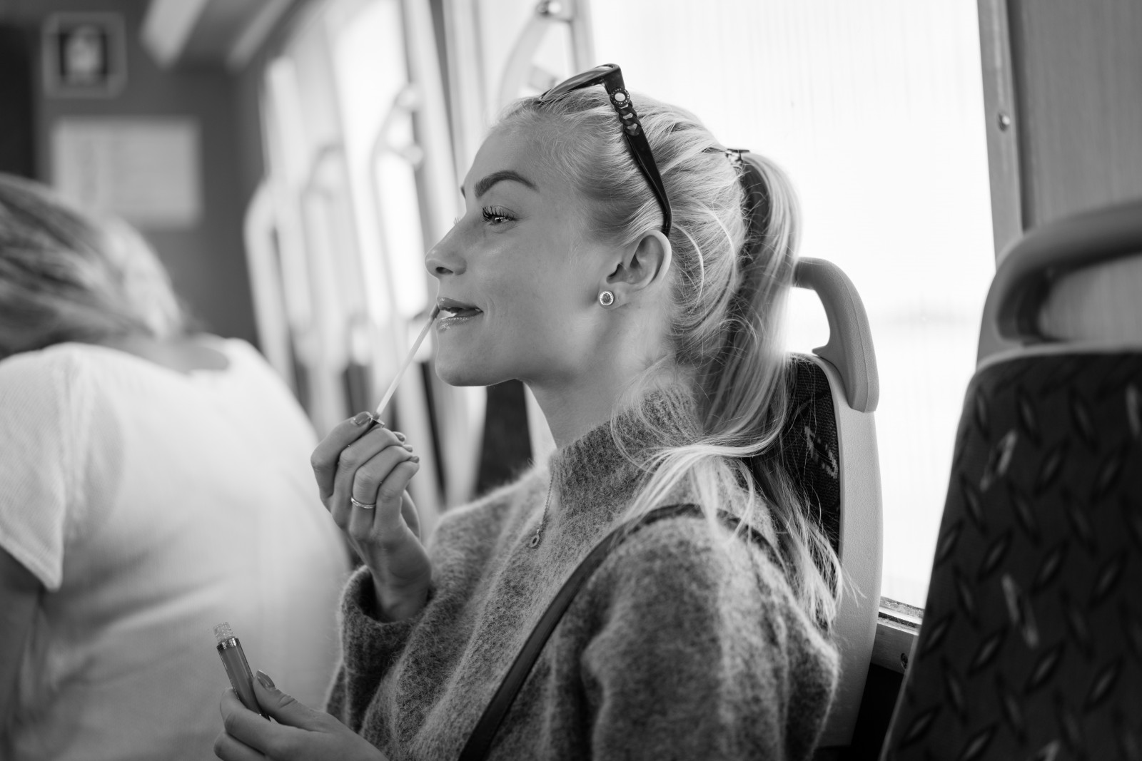 ใบหน้า, คน, สีขาว, ดำ, ขาวดำ, แนวตั้ง, สีบลอนด์, การถ่ายภาพ, โซนี่, สวีเดน, อารมณ์, สวีเดน, ฤดูใบไม้ผลิ, คน, Sverige, ดำและขาว, สวย, เต็มกรอบ, สำคัญ, หญิงสาว, ความงาม, bw, สาว ๆ, ดำขาว, ผู้หญิง, dof, ผ่อนคลาย, Mujer, โกเธนเบิร์ก, g Teborg, svartvitt, portr tt, Kvinna, รูปถ่าย, Zeiss, อัลฟา, 55 มม, frau, ผู้หญิงสวย, biancoenero, Femenino, sonya7rii, sonya7r2, fullformat, โซเนียลฟา, ดำและขาว, ถ่ายภาพขาวดำ, การถ่ายภาพบุคคล, ปฏิสัมพันธ์, normalobjektiv, ช่วงเวลา, sonya7rm2, v stkusten, ansiktet, tjej, แวกเกอร์, bohusl n, groto, solglas gon, tess, utodykt, swedishgirl, v ren