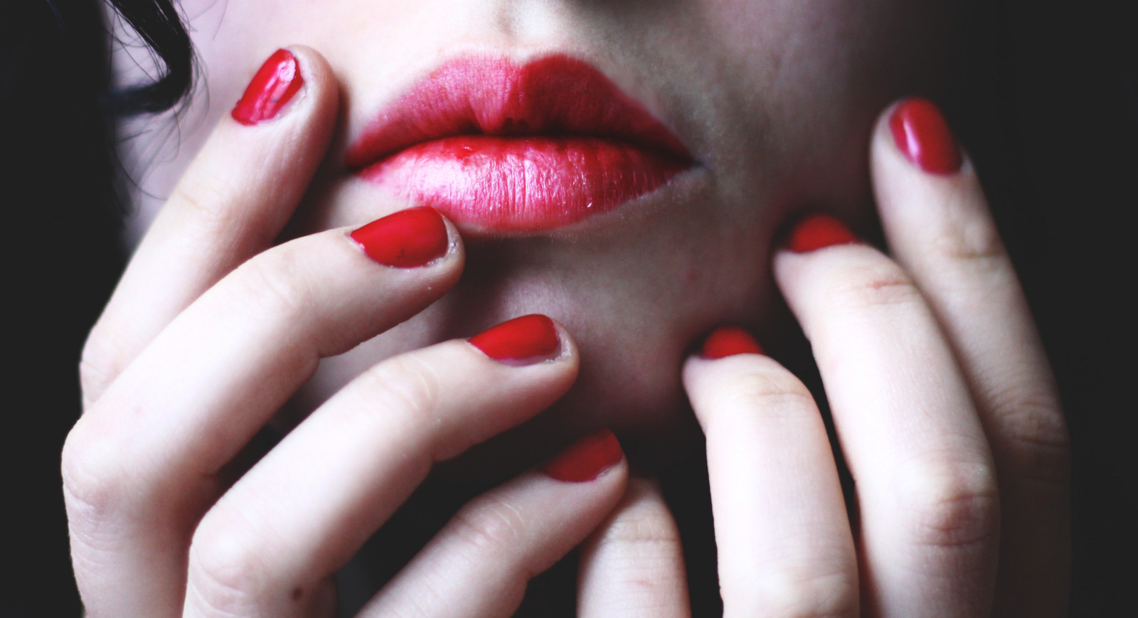 Wallpaper hands, lips, finger, lip, cosmetics, labbra, mani, manicure