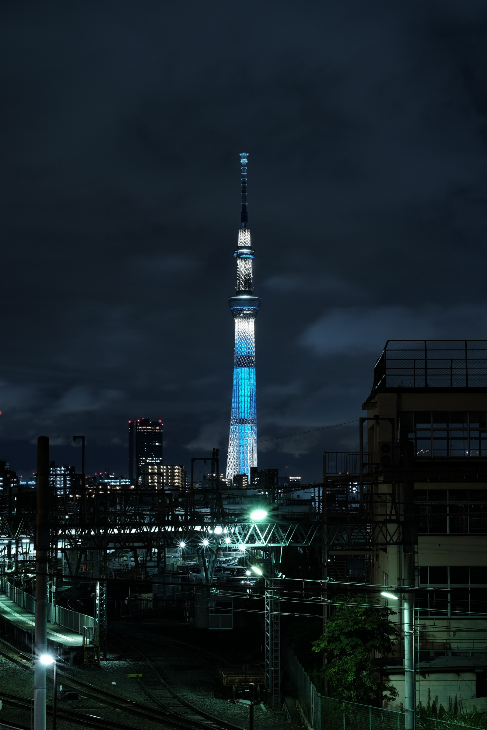 ญี่ปุ่น, เมือง, cityscape, กลางคืน, สถาปัตยกรรม, การสะท้อน, ท้องฟ้า, เส้นขอบฟ้า, ตึกระฟ้า, ตอนเย็น, หอคอย, ขอบฟ้า, พลบค่ำ, มหานคร, โตเกียว, fujifilm, Jp, Skytree, เบา, เมฆ, ตัวเมือง, เมฆมาก, ส่องสว่าง, แสงสว่าง, แสง, ฟูจิ, ความมืด, ฟูจินอน, iki, สถานที่สำคัญ, tokyoskytree, Kanegafuchi, xf56mmf12r, xf56mm, xt1, เขตเมือง, บรรยากาศของโลก, ปริมณฑล, นิคมอุตสาหกรรมของมนุษย์, หอบล็อก