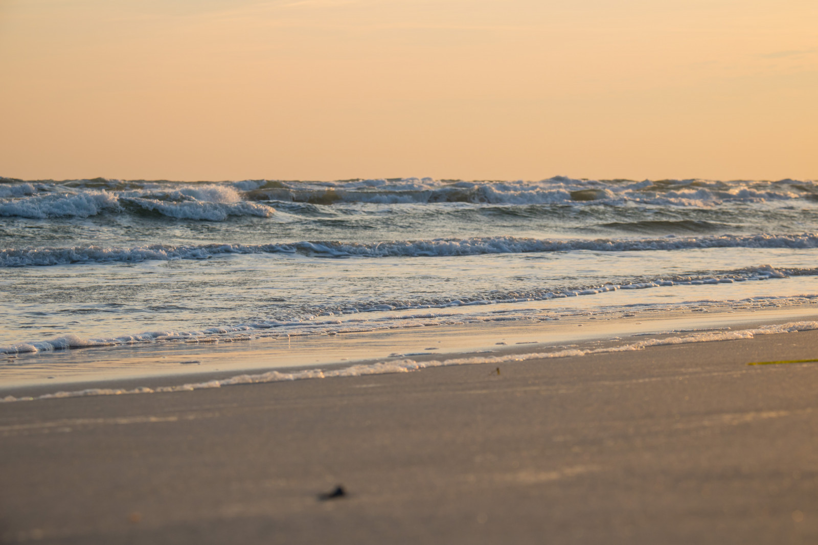 západ slunce, moře, voda, pobřeží, písek, pláž, svítání, ráno, pobřeží, horizont, soumrak, svítání, oceán, vlna, pramen, vatten, hav, materiál, kust, exif modelu canoneos760d, geocountry, Kamera aby kánon, geocity, Model fotoaparátu canoneos760d, geostate, geolocation, EXIF čočka efs18200mmf3556is, exif aby kánon, EXIF isospeed 100, EXIF otvor 80, exif focallength 60mm, skateholm, místo výskytu, přírodní prostředí, atmosférický jev, tělo z vody, mořská vlna, mělčina při ústí řeky