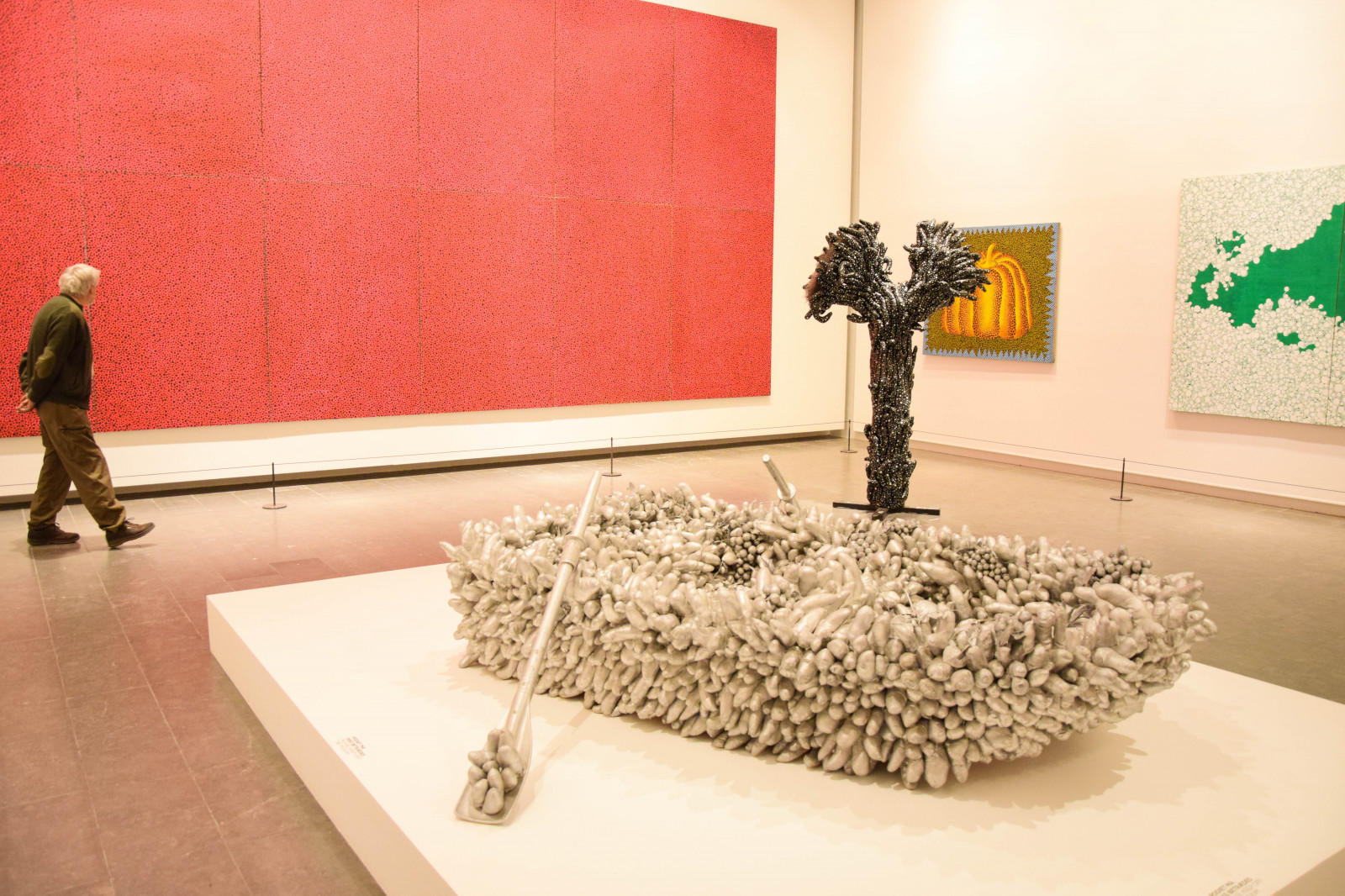 pokoj, místnost, stěna, muzeum, Vzhled interiéru, UMĚNÍ, konst, výstava, design, louisianamuseumofmodernart, Kusama, yayoikusama, moderní umění, ophobninger, nábytek, turistická atrakce, moderní umění, podlaha, obývací pokoj, galerie umění, umělecká výstava