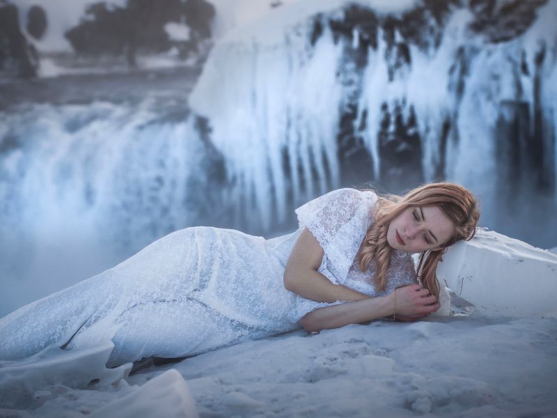 women outdoors, women, model, snow, winter, dress women outdoors, women, model, snow, winter, dress