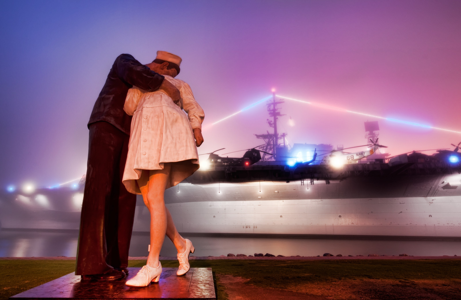 โลก, ชีวิต, แคลิฟอร์เนีย, การท่องเที่ยว, สหรัฐอเมริกา, ตะวันตก, ประวัติศาสตร์, ความรัก, หญิงสาว, รูปปั้น, พิพิธภัณฑ์, ดิจิตอล, อเมริกา, ทหาร, การถ่ายภาพ, ชายฝั่ง, รูปภาพ, บล็อก, สูง, ตุลาคม, ซาน, สงคราม, พลวัต, ติดค้างไว้, แปซิฟิก, ซานดิเอโก, อากาศยาน, ทหาร, สห, โด่งดัง, ภาคเหนือ, Diego, ความรัก, ไทม์สแคว, vday, การประมวลผล, navypier, การถ่ายภาพ, การพักผ่อนหย่อนใจ, รัฐ, กะลาสีเรือ, เครื่องบินบรรทุกสินค้า, ตรงกลาง, ไม่ประสงค์ออกนาม, พิสัย, พ.ศ. 2552, ผู้ให้บริการ, HDR, กวดวิชา, Trey, travelblog, ศุลกากร, alfredeisenstaedt, midwaymuseum, eisenstaedt, ratcliff, ussmidwaymuseum, hdrtutorial, stuckincustoms, treyratcliff, vjdayintimessquare, stuckincustomscom, nikond3x