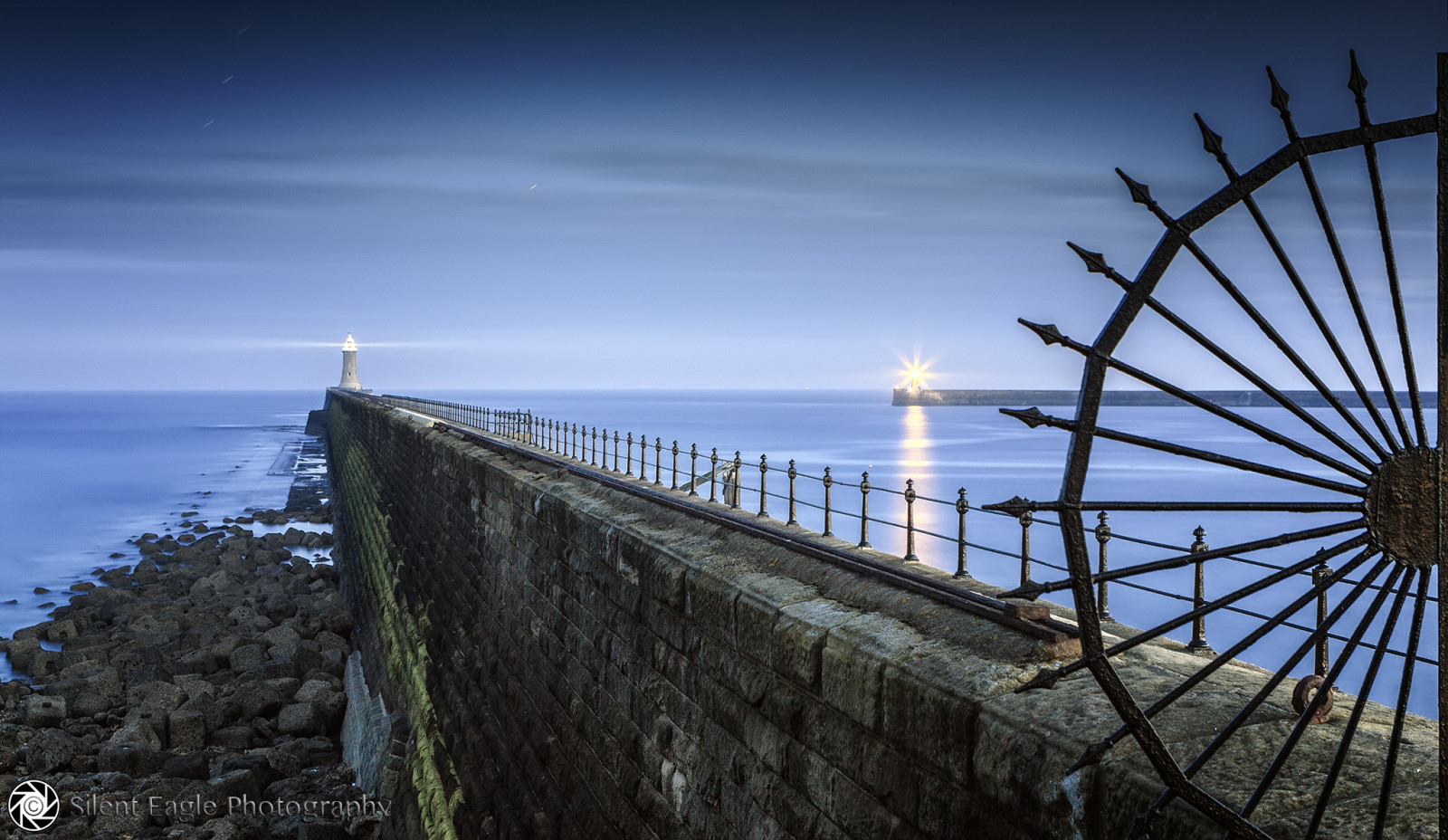 slunečnímu záření, světla, moře, odraz, nebe, fotografování, modrý, večer, věž, pobřeží, Kánon, kov, horizont, skály, orel, soumrak, Severní, tichý, dlouho, expozice, mrak, východní, oceán, prozkoumal, přímořská krajina, mezník, autorská práva, září, silenteaglephotography, silenteagle09, Tynemouth