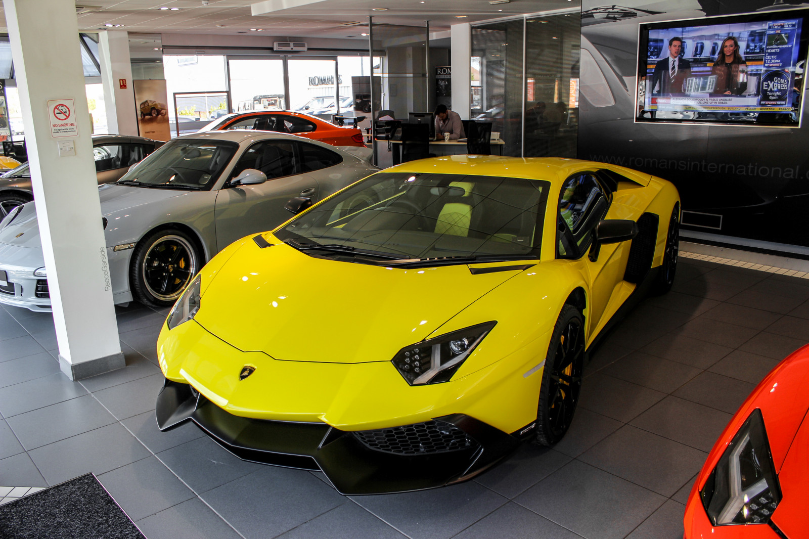 auto, pozemní vozidla, vozidlo, motorové vozidlo, sportovní auto, superauto, žlutý, automobilového designu, Lamborghini, Lamborghini Aventador, auto show, výkon auta, luxusní vůz, automobilový exteriér, závodní auto, kolo, Lamborghini Murcielago