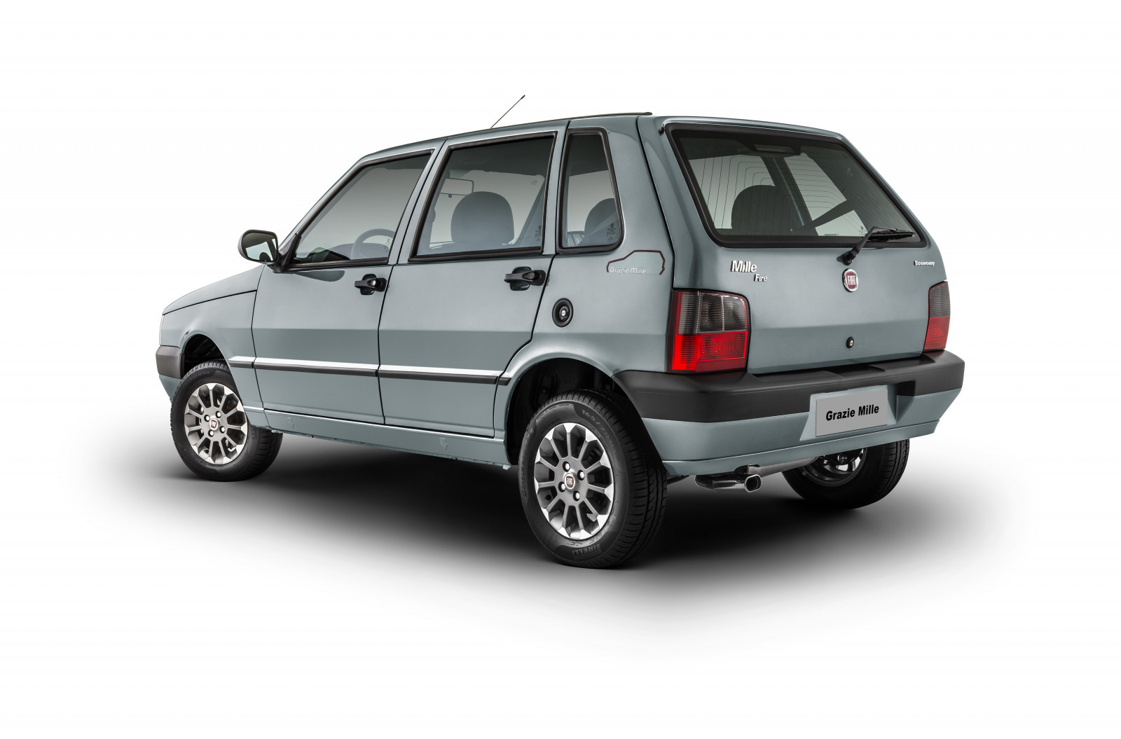 bil, fordon, 2015, FIAT, netcarshow, netcar, bil bilder, bil foto, Grazie Mille, landfordon, fordons exteriör, bil make, bilmodell, stötfångare, stadsbil, subcompact bil, kompakt sport utility vehicle, kombi, supermini