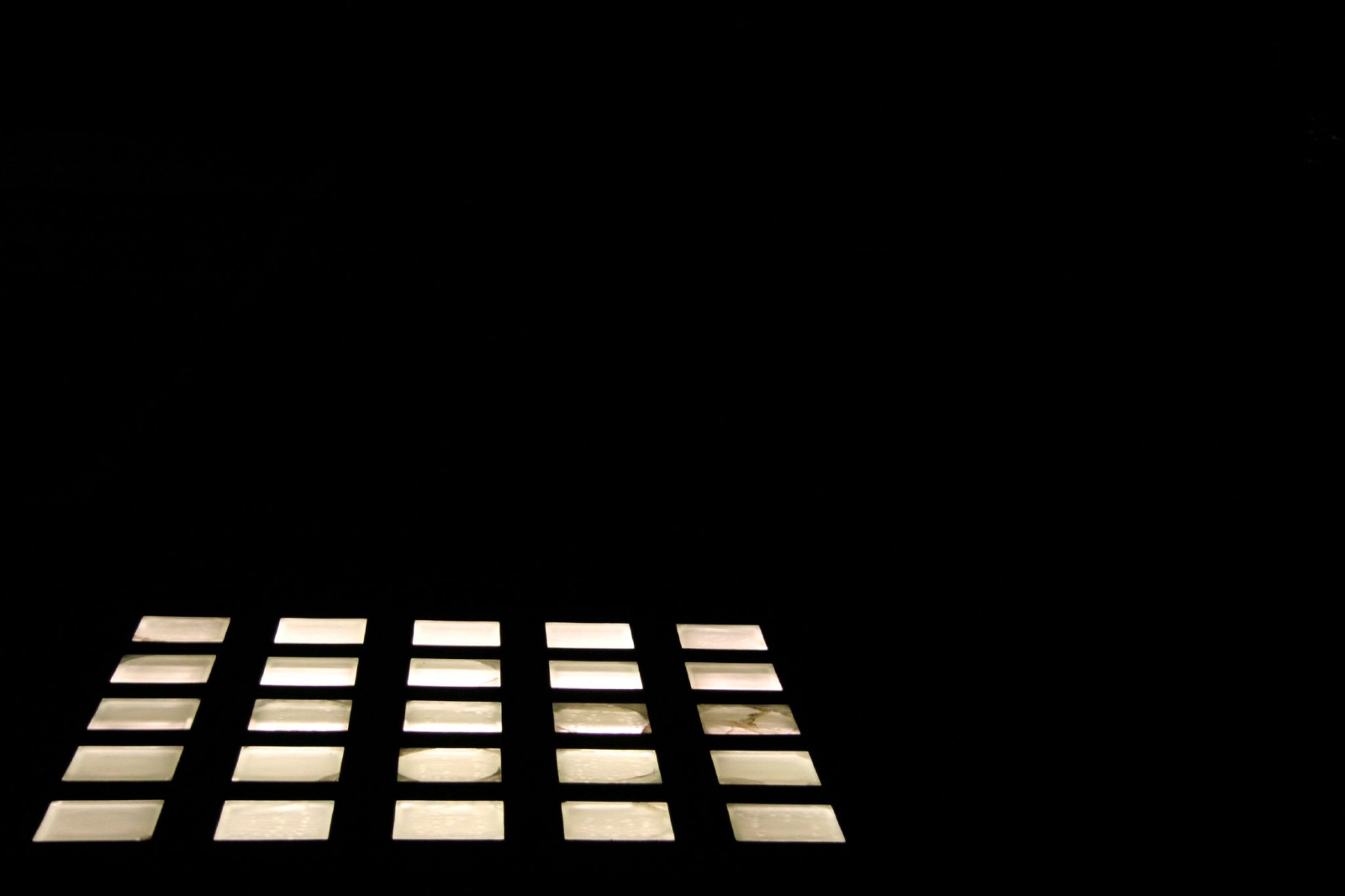 Černá, temný, noc, abstraktní, minimalismus, stín, Švýcarsko, Evropa, jednoduchost, Zurich, světlo, prozkoumat, osvětlení, osvětlení, noche, tvar, patro, podlaha, dno, čára, tma, minimalistický, nuit, abigfave, Schweiz, svizzera, 25faves, Nacht, oblíbené, Suiza, suisse, Zurigo, canon20d, eos20d, zuerich, 20d, canoneos20d, limmatwest, urbanminimalism, nesymetrii, abstractartaward, lightofnight