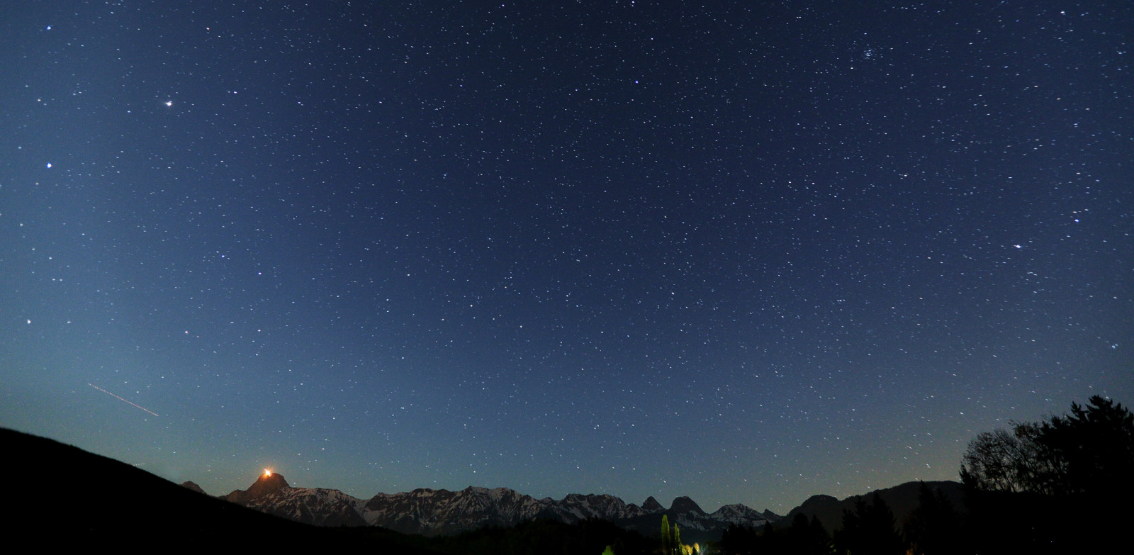 nebe, Příroda, atmosféra, noc, Atmosféra Země, astronomický objekt, hvězda, jev, astronomie, horizont, tma, vesmír, svítání, strom, prostor, půlnoc, krajina, počítač tapeta, večer, Věda