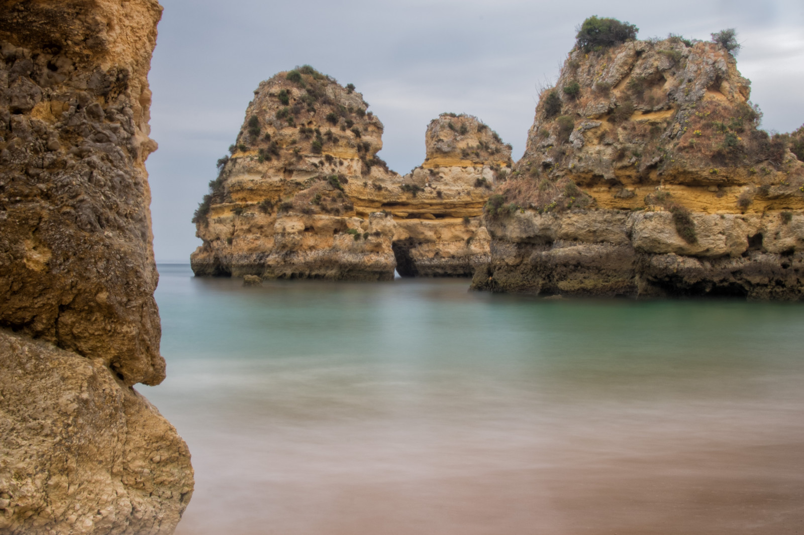 moře, voda, Skála, nebe, pláž, pobřeží, útes, pelerína, 35MM, Portugalsko, Formace, Terén, longexposure, fuji, XE1, lagos, geologie, zásobník, Klippe, mys, algarve, sráz, neočekávaný výskyt, camilo
