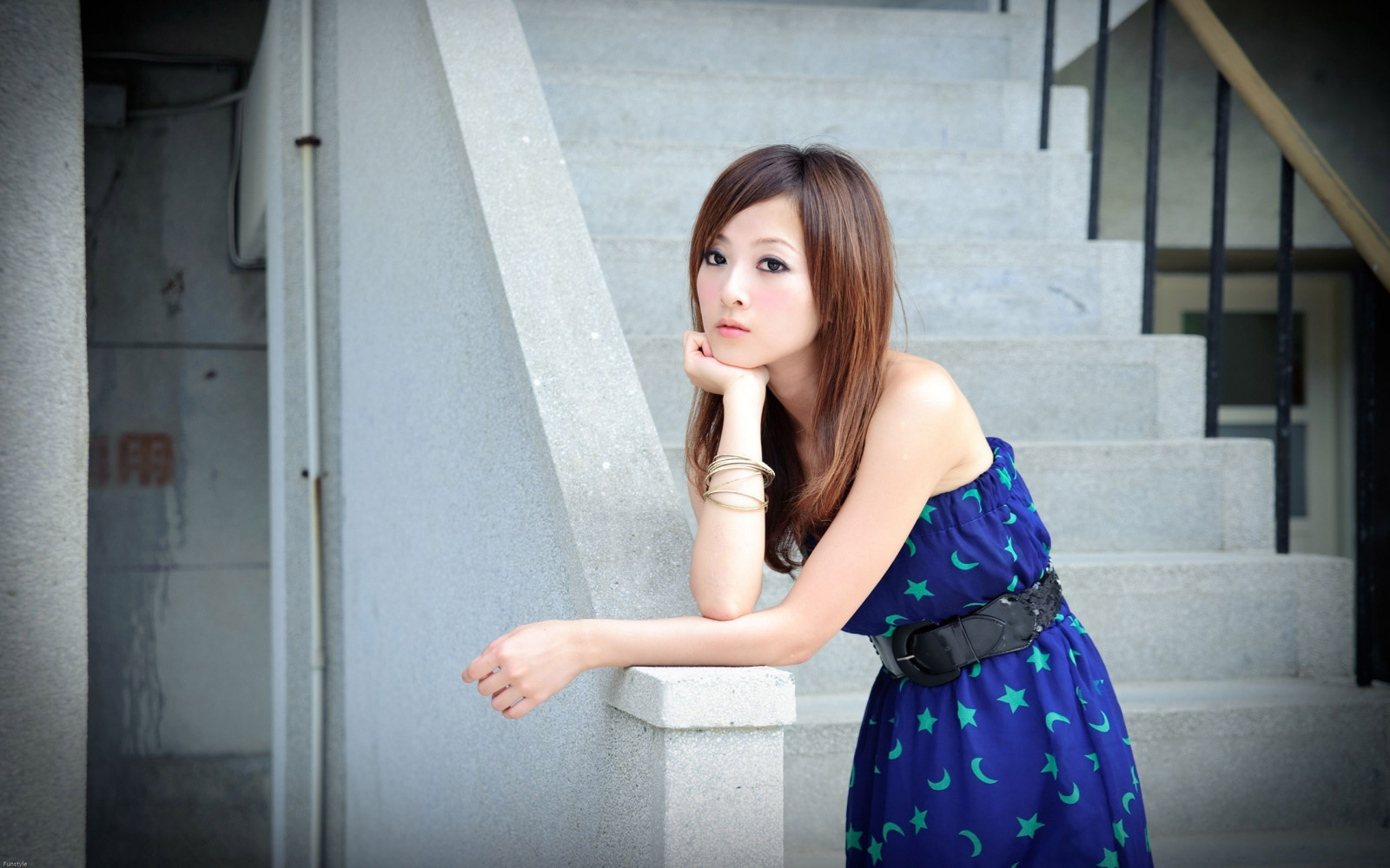 ženy, model, portrét, oči, dlouhé vlasy, fotografování, šaty, modrý, móda, Osoba, Mikako Zhang Kaijie, oblečení, barva, dívka, krása, žena, dáma, nevěsta, fotografie, momentka, portrétní fotografie, focení