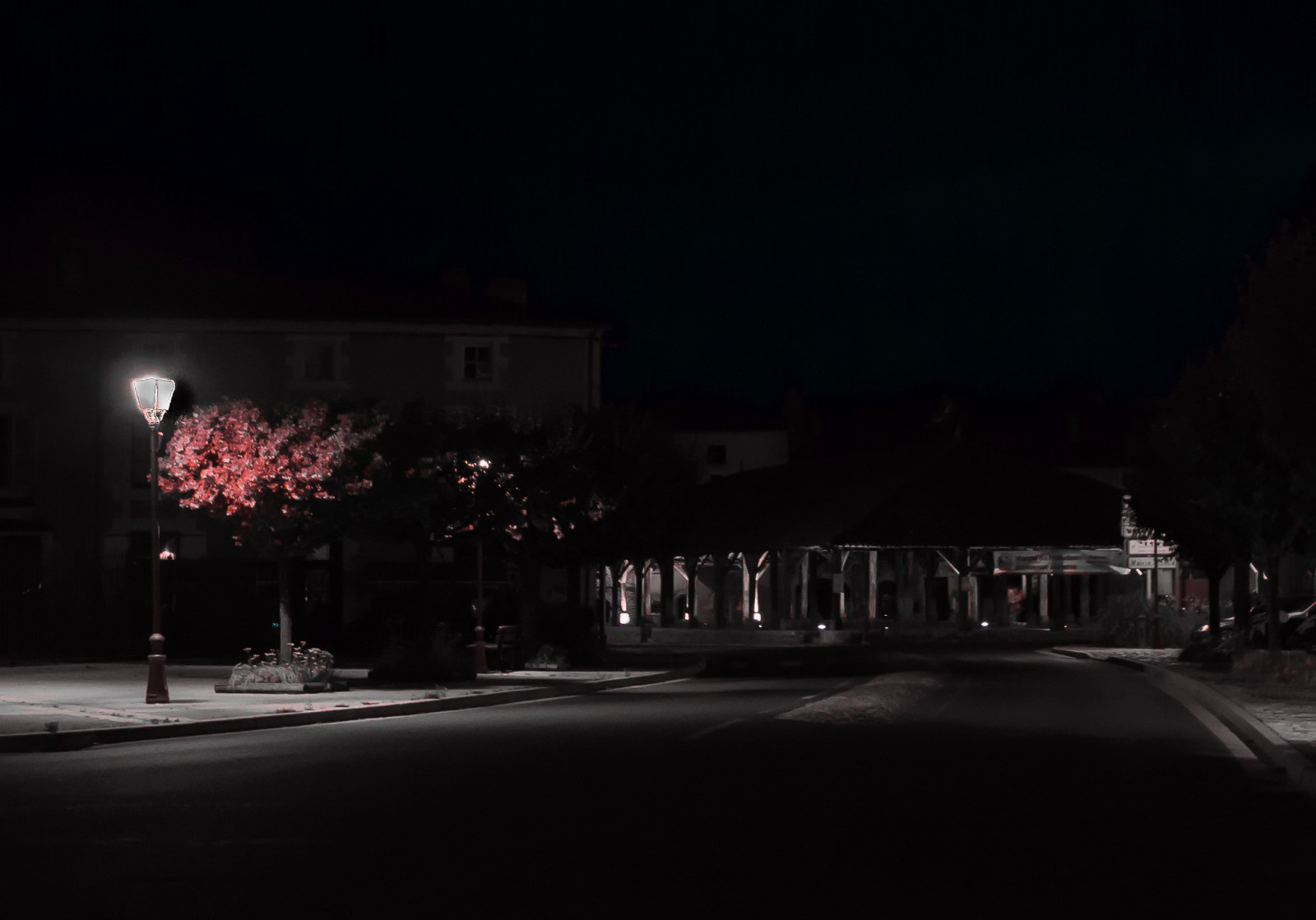 světla, pouliční osvětlení, ulice, noc, budova, silnice, fotografování, večer, prodejny, soumrak, půlnoc, světlo, osvětlení, tma