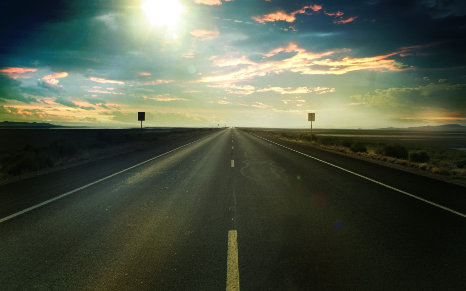 sollys, landskab, solnedgang, himmel, vej, solopgang, aften, morgen, horisont, hovedvej, skumring, kørsel, infrastruktur, lys, Sky, daggry, mørke, bane, atmosfærisk fænomen