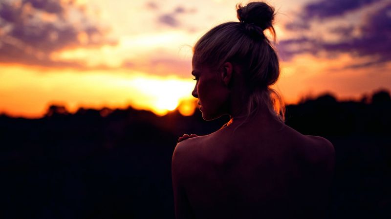 slunečnímu záření, ženy, západ slunce, silueta, večer, fotografování slunečnímu záření, ženy, západ slunce, silueta, večer, fotografování