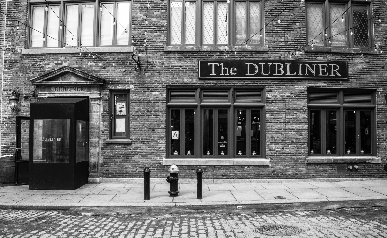 gade, nyc, New York City, by-, sort og hvid, bw, irish, blancoynegro, bar, pub, Nikon, Magasin, noiretblanc, Manhattan, bn, financialdistrict, brosten, irishpub, nuevayork, thedubliner, Stonestreet, neroebianco, nikond3300