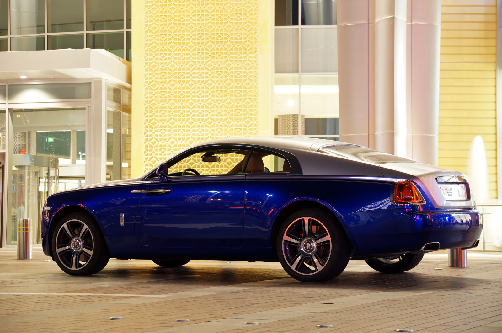 blå, klassisk, bil, sport, nat, indkøbscenter, Køre, Foto, Dubai, Sony, forenet, Grand, Emirates, eksotisk, arab, ruller, 55, luksus, coupe, superbil, royce, spotte, Voitures, Wraith, superbiler, A57, limusine, Marcinek, gespot, wolls, autogespot, exoticsonroad