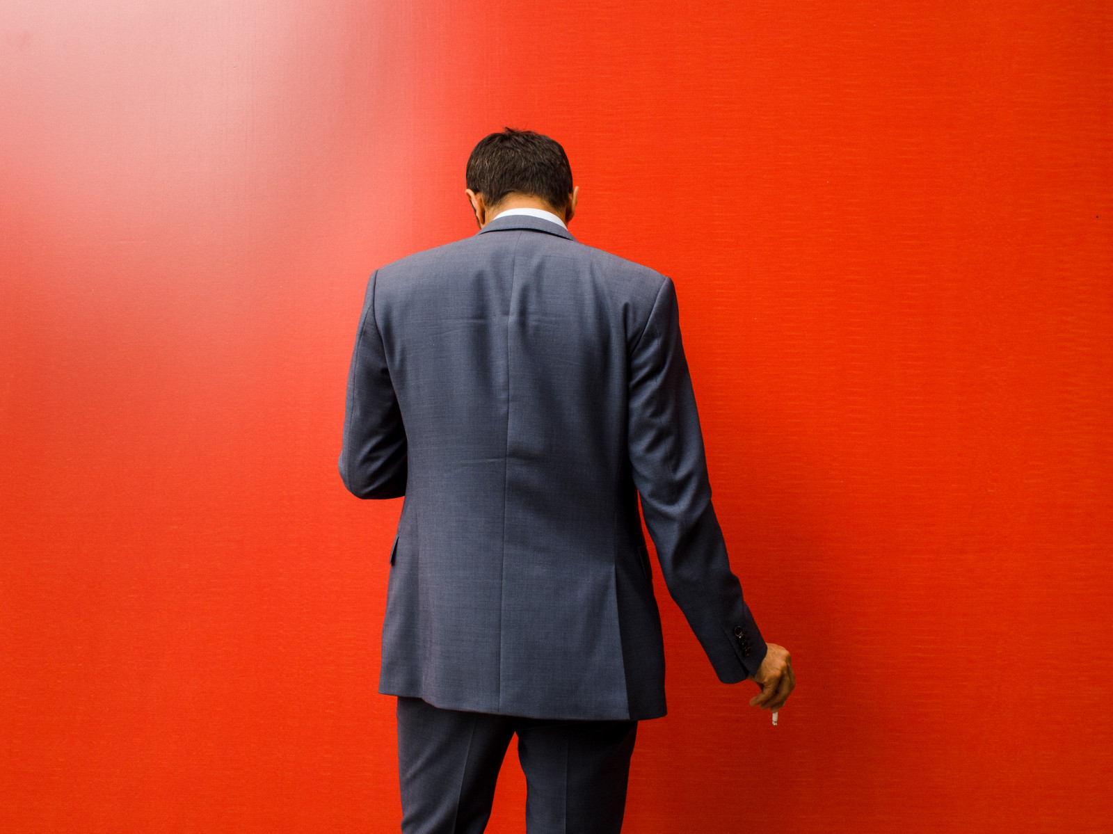 Wallpaper red, smoking, Gentleman, standing, Blazer, tuxedo, Olympus