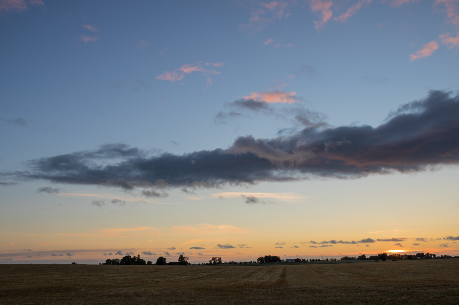 slunečnímu záření, krajina, západ slunce, moře, nebe, pole, pláž, svítání, večer, ráno, pobřeží, slunce, horizont, soumrak, mrak, svítání, zlatá hodina, nebe, solnedg ng, moln, s dersl tt, landskap, exif modelu canoneos760d, geocountry, Kamera aby kánon, geocity, Model fotoaparátu canoneos760d, geostate, geolocation, EXIF čočka efs18200mmf3556is, exif aby kánon, EXIF isospeed 100, EXIF otvor 63, exif focallength 20mm, s dra od, gyllenetimmen, prostý, prérie, atmosférický jev, odlesk, meteorologický jev
