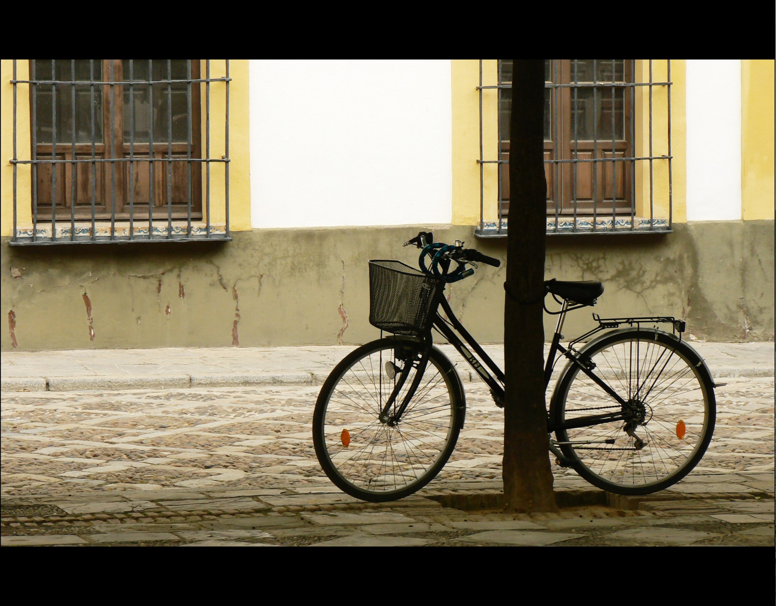 Wallpaper window, street, house, cycling, Sevilla, seville, abigfave