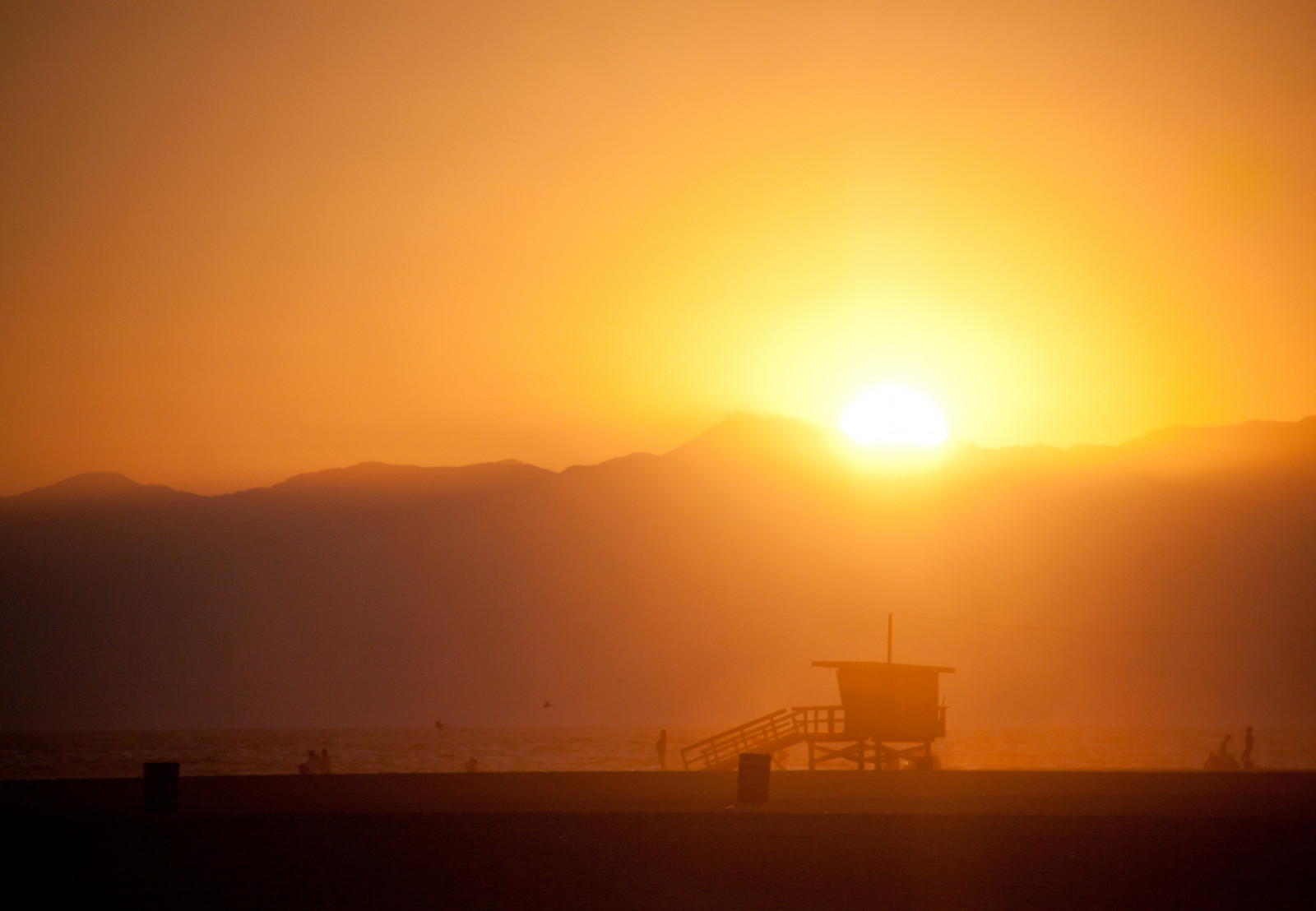 nebe, odlesk, horizont, svítání, slunce, západ slunce, svítání, ráno, atmosféra, slunečnímu záření, ekoregion, večer, pole, uklidnit, červená obloha v dopoledních hodinách, soumrak, prostý, krajina