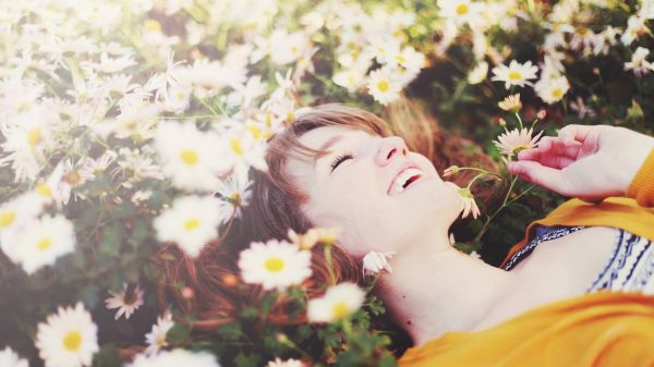 sunlight, women outdoors, closed eyes, photography, yellow, lying on back